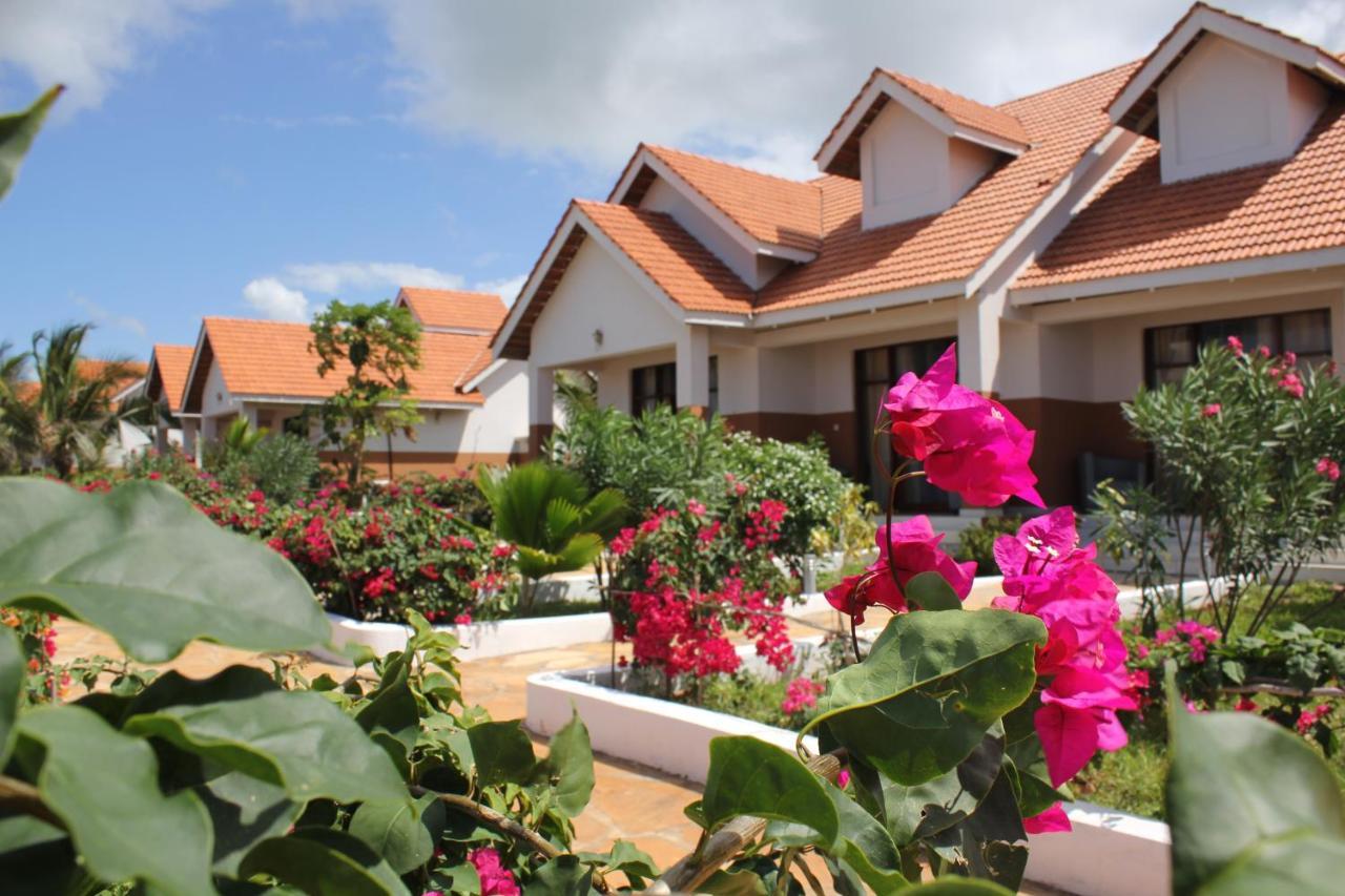 Azao Resort & Spa Понгве Екстериор снимка