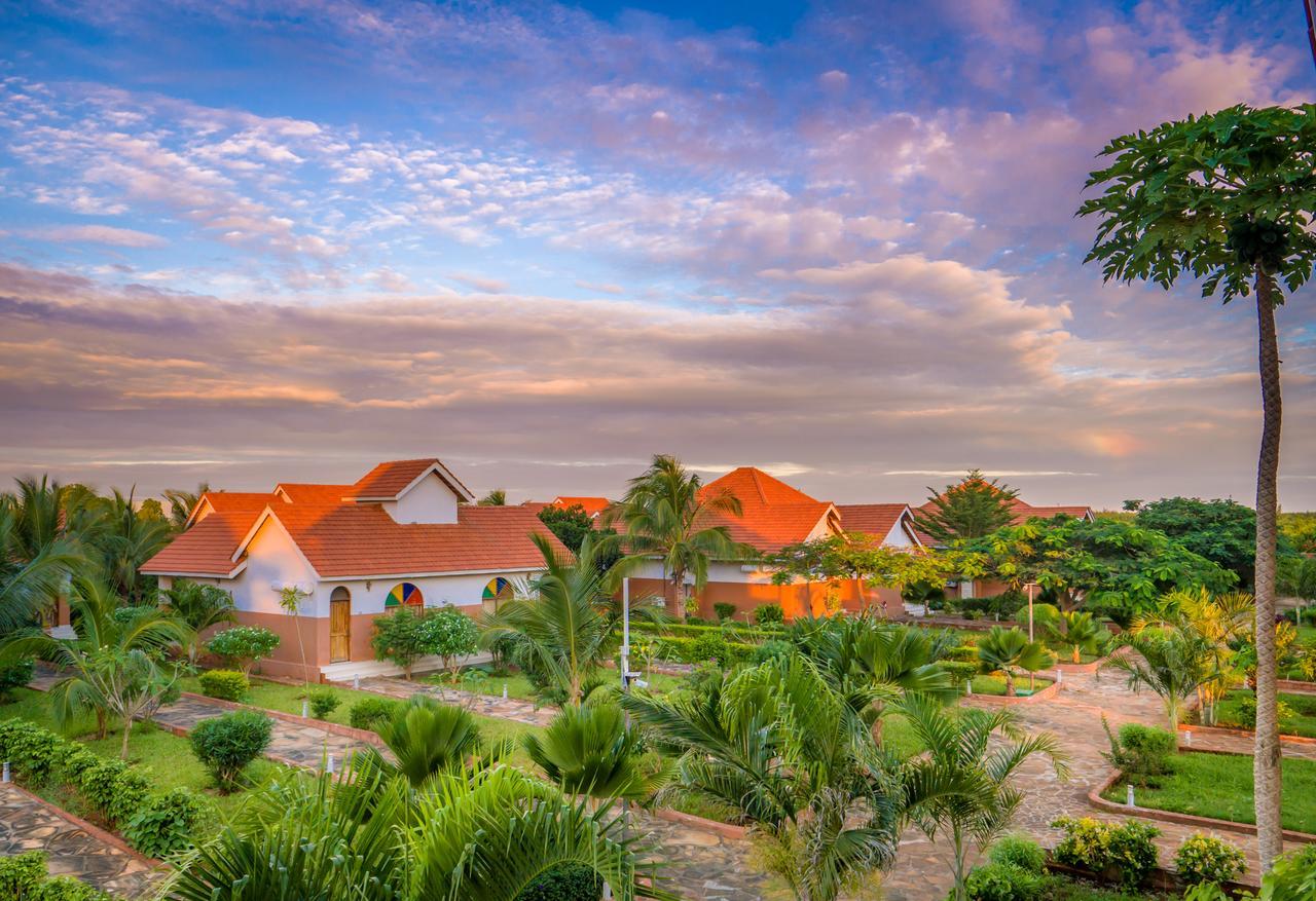 Azao Resort & Spa Понгве Екстериор снимка