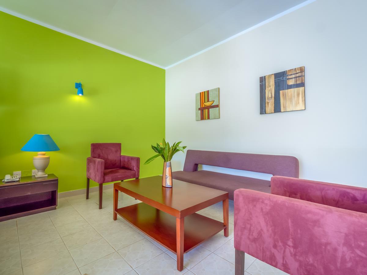 Azao Resort & Spa Понгве Екстериор снимка