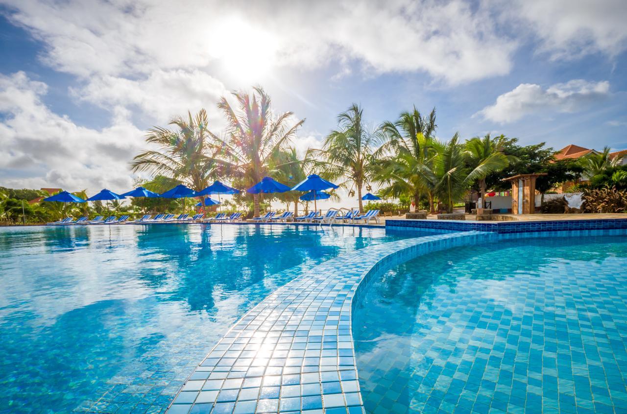 Azao Resort & Spa Понгве Екстериор снимка