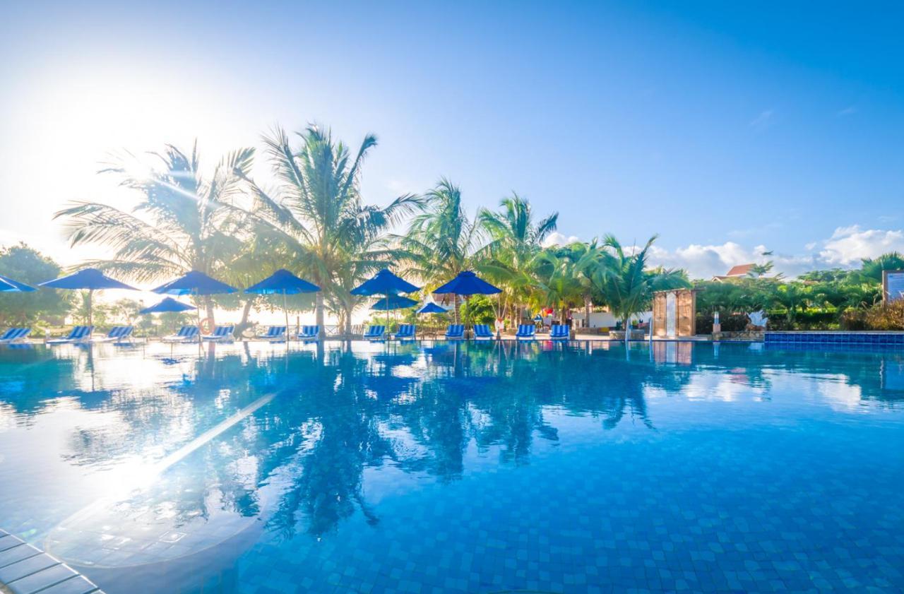 Azao Resort & Spa Понгве Екстериор снимка